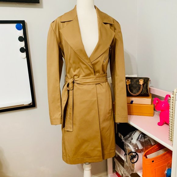 THEORY TRENCH COAT WITH BELT